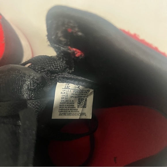 Satin Bred Air Jordan 1 Retro High OG Satin Red Black FD5304-061 PS Kids Sz 13C - Picture 8 of 10